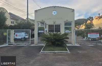 Casa em condomínio fechado com 3 quartos à venda na Avenida Edgar Pires de Castro, 350, Hípica, Porto Alegre