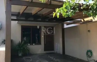 Casa com 3 quartos à venda na Rua Bernardo Profes, 70, Hípica, Porto Alegre