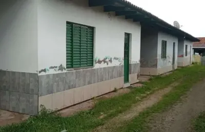 Casa com 4 quartos à venda na Rua Laranjeiras, 221, Restinga, Porto Alegre