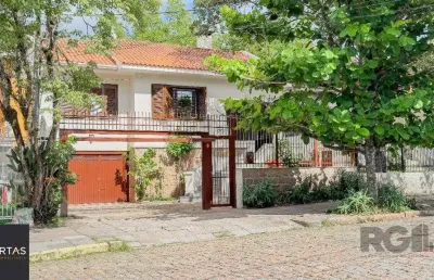 Casa com 3 quartos e 2 vagas à venda, 344 m² por r$ 2.800.000,00