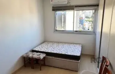 Apartamento jk semi mobiliado no bairro rio branco, porto alegre/rs