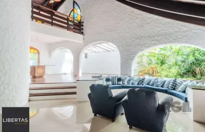 Casa com 3 quartos à venda na Rua Padre João Batista Reus, 257, Vila Conceição, Porto Alegre