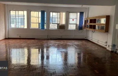 Excelente sala comercial com 89,26 m2 na galeria do rosário, centro histórico