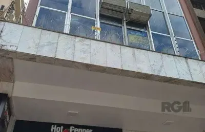 Sala comercial à venda na Avenida Cristóvão Colombo, 2156, Floresta, Porto Alegre