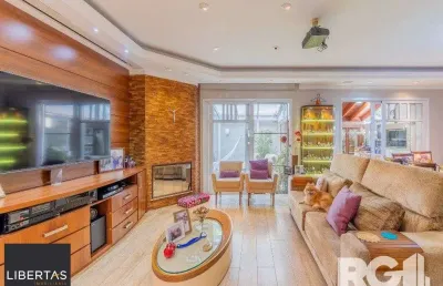 Exclusividade  belíssima casa de 4 suítes + gabinete no condomínio fechado terra mater com vista exuberante para o bosque, próximo da portaria e infraestrutura.
