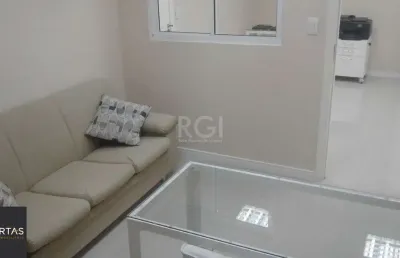 Com uma área privativa de 77.9m² e área total de 110.3m², essa sala é perfeita