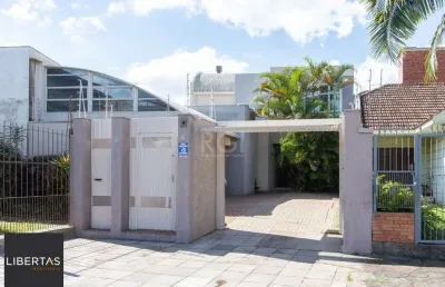 Casa com 4 quartos à venda na Rua Otávio Faria, 6, Teresópolis, Porto Alegre
