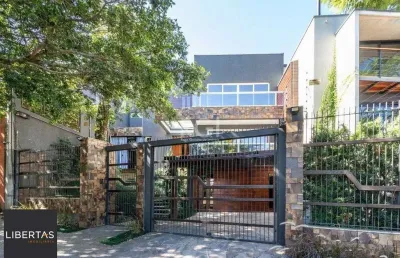 Casa com 3 quartos à venda na Rua Caeté, 545, Vila Assunção, Porto Alegre