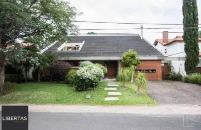 Casa em condomínio fechado com 4 quartos à venda na Avenida Juca Batista, 8000, Chapéu do Sol, Porto Alegre