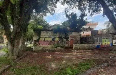 Terreno à venda na Avenida Coronel Marcos, 2326, Pedra Redonda, Porto Alegre