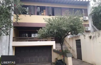 Casa para venda - 311m², 4 dormitórios, sendo 2 suites, 4 vagas - glória