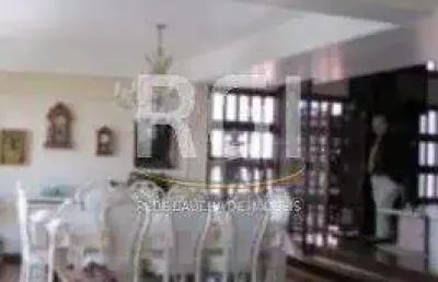 Casa para venda - 800m², 4 dormitórios, sendo 3 suites, 6 vagas - vila conceição