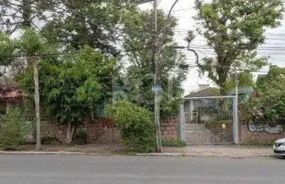 Casa para venda - 200.81m², 4 dormitórios, sendo 1 suites, 5 vagas - tristeza