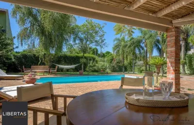 Casa para venda - 418m², 5 dormitórios, sendo 1 suites, 6 vagas - tristeza