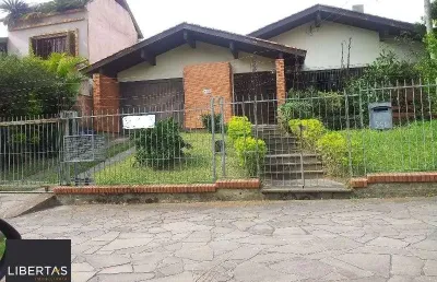 Casa para venda - 400m², 3 dormitórios, sendo 1 suites, 2 vagas - cristal