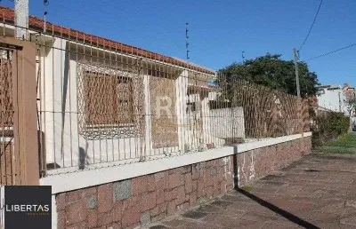 Casa para venda - 220m², 4 dormitórios, 9 vagas - cristal