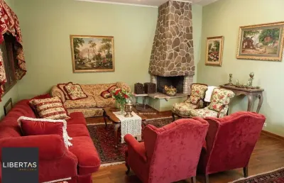 Casa à venda – 3 quartos, 1 suíte, 5 vagas – chácara das pedras