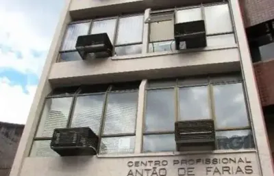 Sala comercial à venda na Rua Antão de Farias, 35, Bom Fim, Porto Alegre