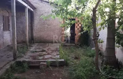 Casa com 2 quartos à venda na Rua Alarico Ribeiro, 98, Camaquã, Porto Alegre