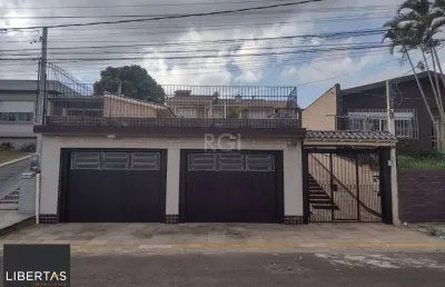 Casa sobrado mobiliado, 4 dormitórios, 1 suíte, 4 vagas de garagem, bairro bom principio