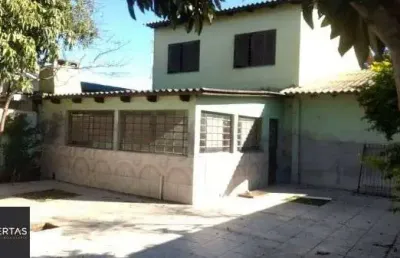 Casa com 3 quartos à venda na Rua Taimbé, 143, Sumaré, Alvorada