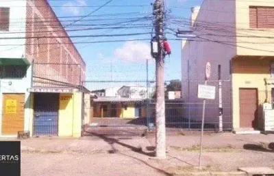 Terreno à venda na Avenida Presidente Getúlio Vargas, 3273, Centro, Alvorada
