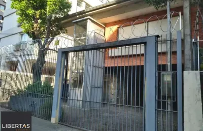 Casa com 3 quartos à venda na Avenida Pirapó, 125, Petrópolis, Porto Alegre