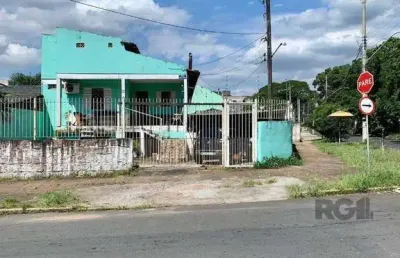 Casa com 3 quartos à venda na Rua Pedro Boticário, 780, Glória, Porto Alegre