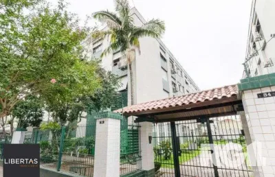 Amplo apartamento com 92m² privativos e 3 dormitórios, próximo a sicredi na av. assis brasil.