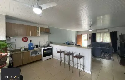 Casa com 2 quartos à venda na Rua Doze de Outubro, 664, Partenon, Porto Alegre
