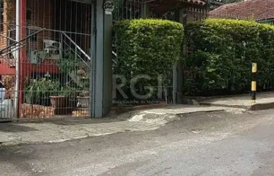 Casa para venda - 228m², 3 dormitórios, 3 vagas - teresópolis