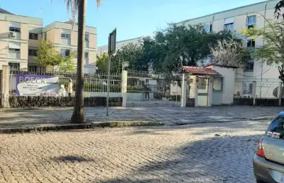 Apartamento de 3 quartos e vaga de garagem rotativa no bairro cristal em porto alegre/rs