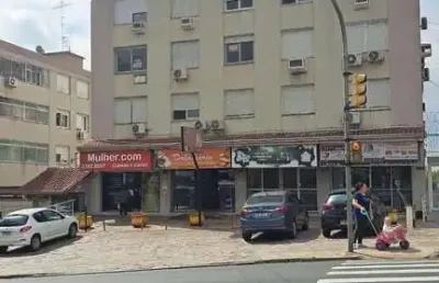 Apartamento com 2 quartos à venda na Avenida do Forte, 954, Vila Ipiranga, Porto Alegre