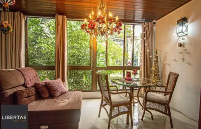Apartamento mobiliado com 4 quartos, hidromassagem e 2 vagas -254 m²- petrópolis