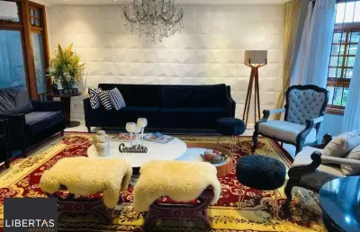 Casa para comprar na parte nobre do chácara das pedras