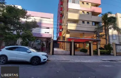 Excelente apartamento, box duplo, cidade baixa, 3d, 1 suite, semimobiliado, sala de jantar e 2 salas de estar, lareira e churrasqueira. 2 banheiros.