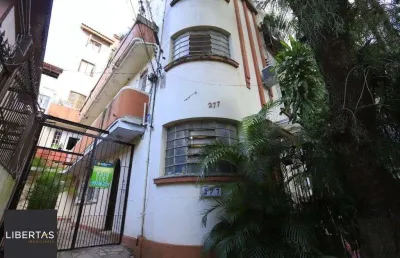 Casa com 3 quartos à venda na Rua Santa Terezinha, 277, Farroupilha, Porto Alegre