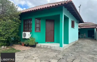 Casa com 2 quartos à venda na Rua Lauro Motta Duarte, 478, Belém Novo, Porto Alegre