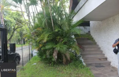 Casa com 3 quartos à venda na Avenida Professor Paula Soares, 616, Jardim Itu Sabará, Porto Alegre