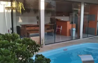 Casa com 3 quartos à venda na Rua Condores, 264, Jardim Algarve, Alvorada