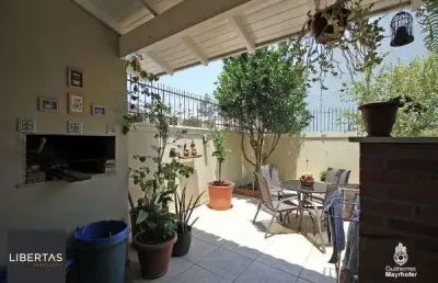 Casa para venda - 78m², 3 dormitórios, sendo 1 suites, 2 vagas - guarujá