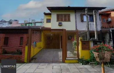 Casa com 3 quartos à venda na Rua Abdo Jorge Curi, 197, Parque Santa Fé, Porto Alegre