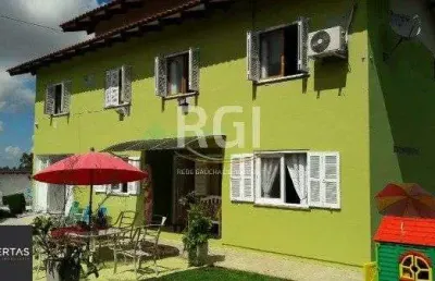 Sítio para venda - 246m², 3 dormitórios, sendo 2 suites, 6 vagas - vila nova