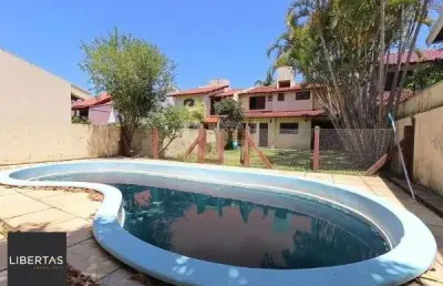 Casa em porto alegre, no bairro ipanema, com 3 dormitório(s), e 3 banheiros, à venda.