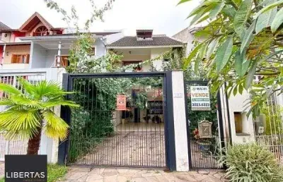 Casa em porto alegre, no bairro espírito santo, com 3 dormitório(s), à venda.