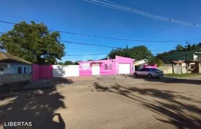 Casa em porto alegre, no bairro belém novo, com 5 dormitório(s), e 5 banheiros, à venda.