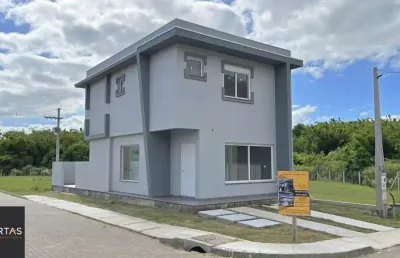 Casa condominio em porto alegre, no bairro campo novo, com 3 dormitório(s), e 3 banheiros, à venda.
