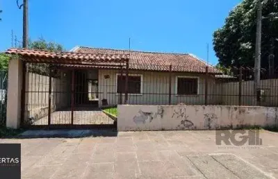 Casa com 3 quartos à venda na Rua Camaquã, 279, Camaquã, Porto Alegre