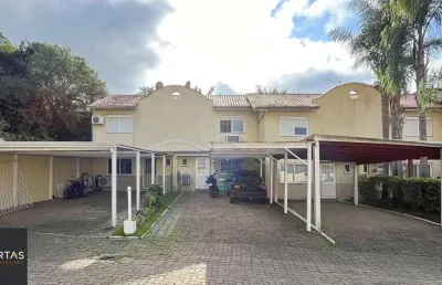 Casa em condomínio fechado com 2 quartos à venda na Avenida Edgar Pires de Castro, 350, Hípica, Porto Alegre