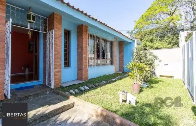 Casa com 3 quartos à venda na Rua Liane Alves, 50, Ipanema, Porto Alegre
